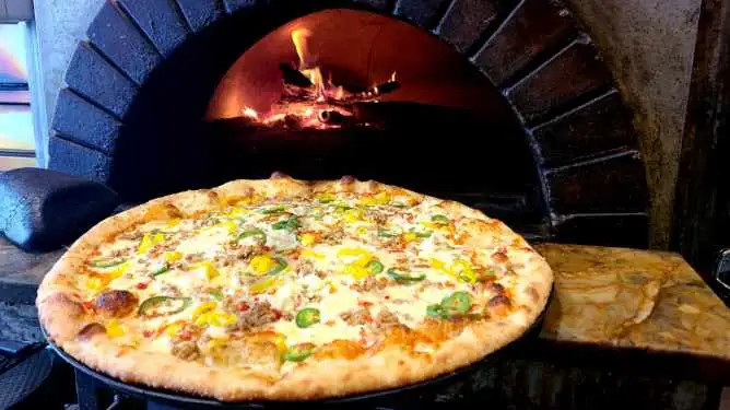 photo of pizza
